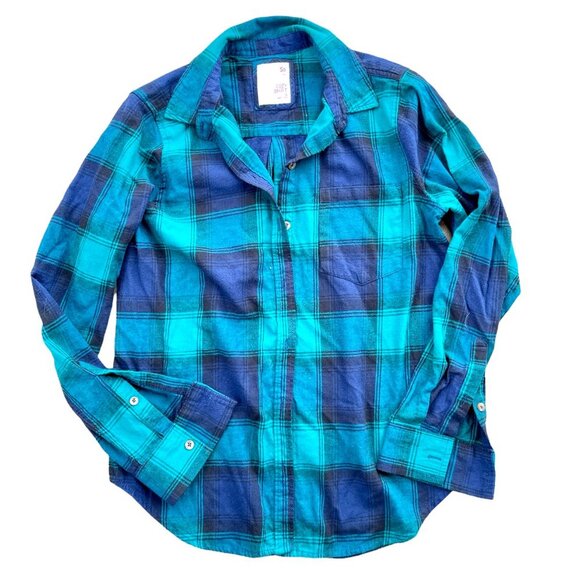 Long Sleeve Plaid Cozy Flannel Button Down Shirt - Picture 10 of 11